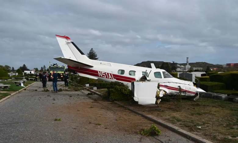 Plane Crashes on Long Island